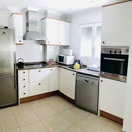 Brisas Del Montgo Nyaraló *