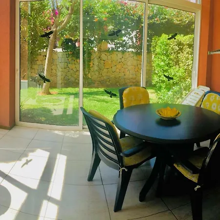 Nyaraló Brisas Del Montgo