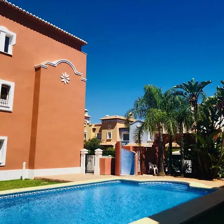 Brisas Del Montgo Nyaraló